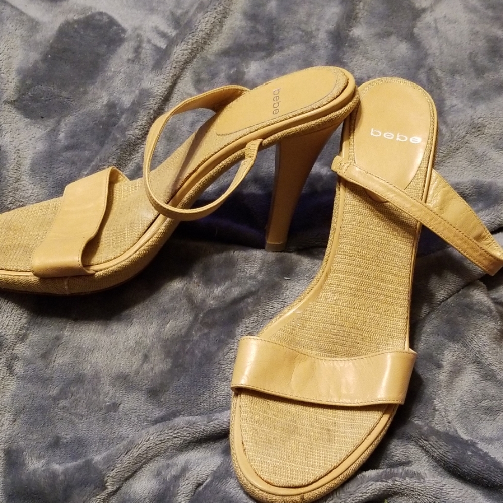 Bebe Sandles